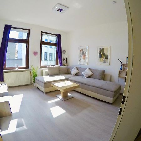 Vivid - Studioapartment Mit Balkon - Netflix - Wlan Wilhelmshaven Exterior foto